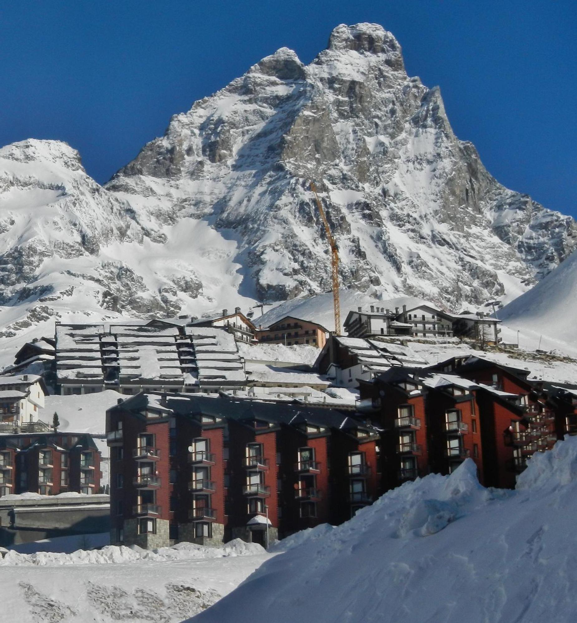 Stella Del Cervino, Ski In & Ski Out, With Garage เบรยล์-แชร์วิเนีย ภายนอก รูปภาพ